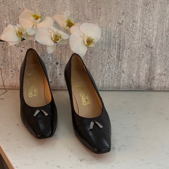 Salvatore Ferragamo Shoes - Salvatore Ferragamo Black Leather Heels with Silver Accents